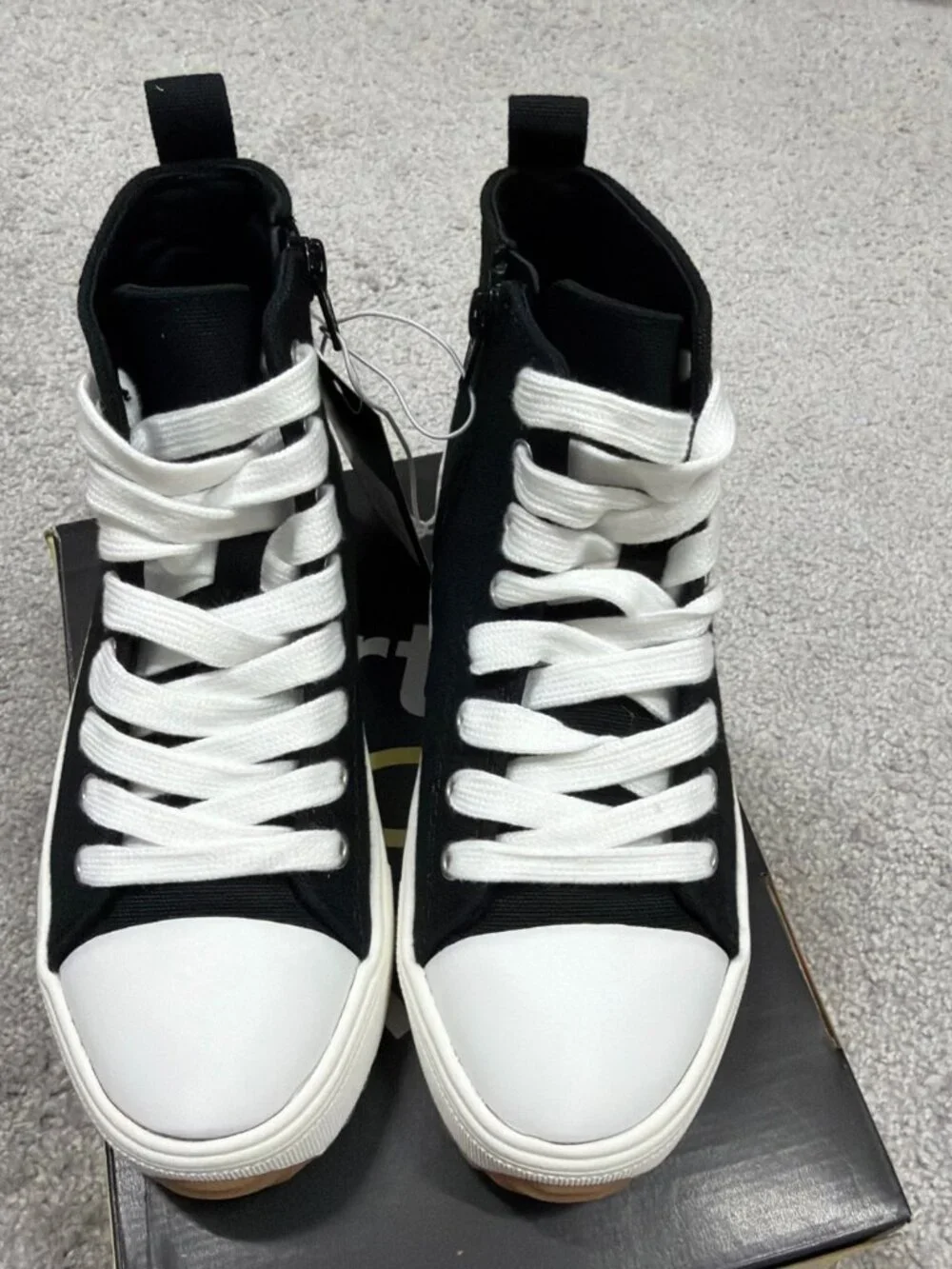 Kids Girls Blakely Sneakers Size 1 / 13 High-Top Laces Black Art Class
